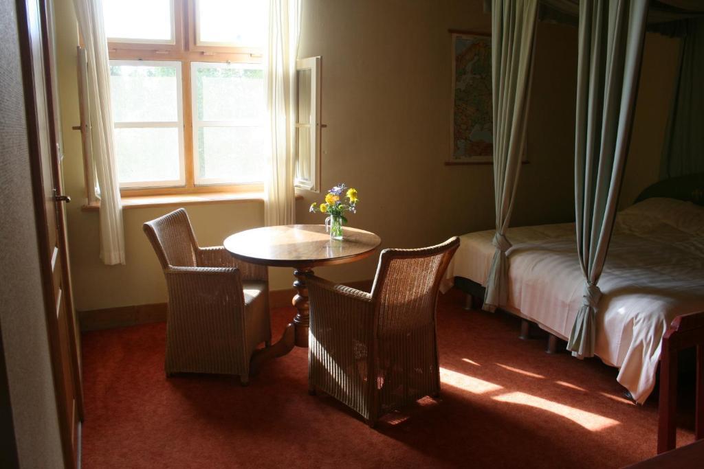 Hotel Kasteel Baexem Zimmer foto